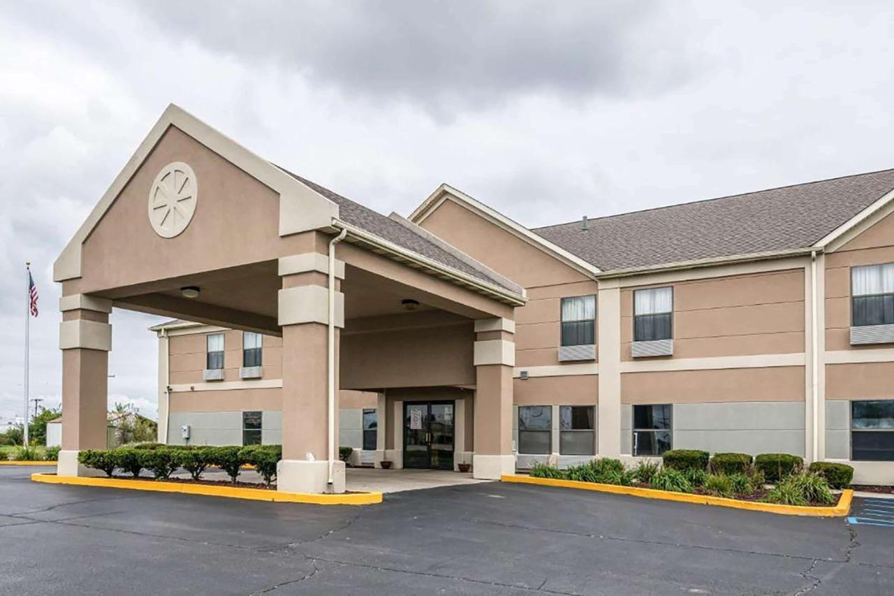 Days Inn By Wyndham Kentland Bagian luar foto